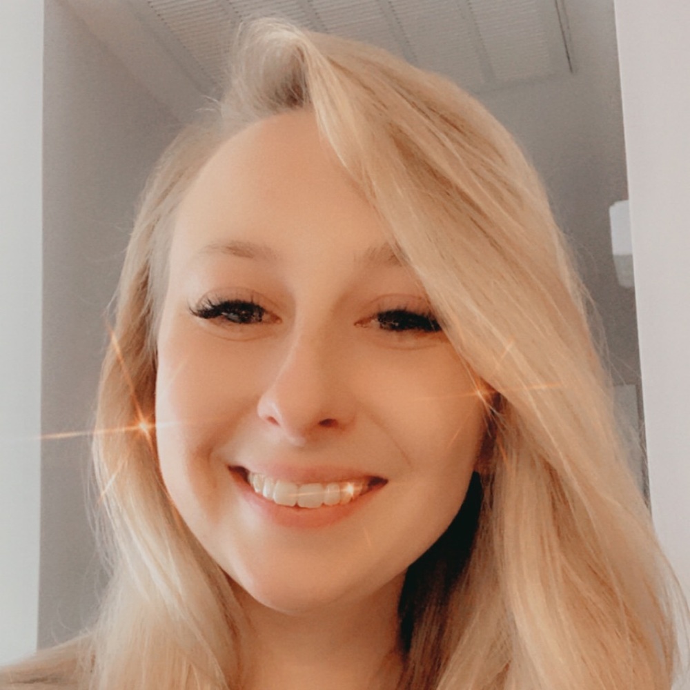 Meet your Posher, Amber